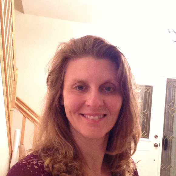 Meet your Posher, Theresa - Picture 2 of 2